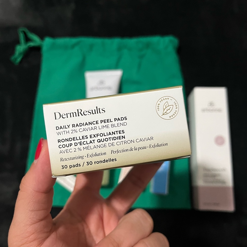 Arbonne Dermresults pads NEW